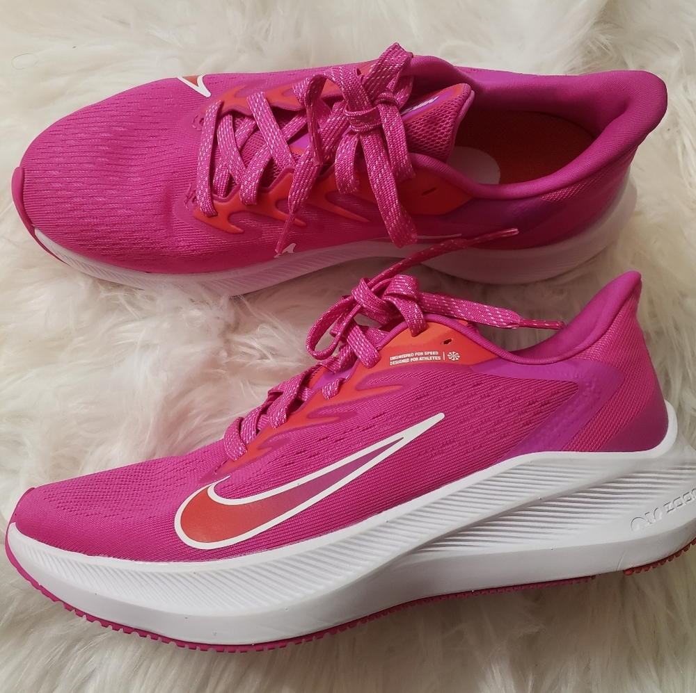 ZOOM WINFLO 7 RUNNING SHOE - WOMEN'S